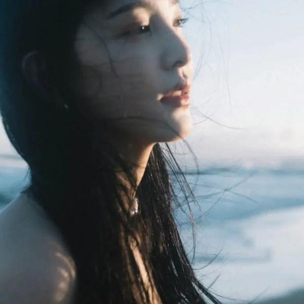 来自另一个星球的女孩
